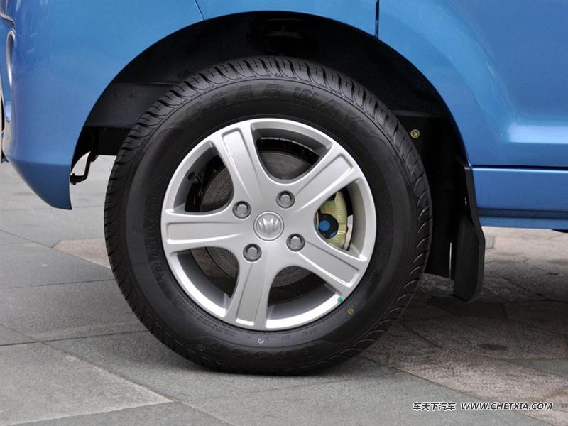 ���������� ����M70 ����M70 2014�� 1.2L�¸���LJ469Q-AE2 �������װ