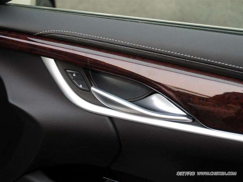  XTS XTS 2014 28T  