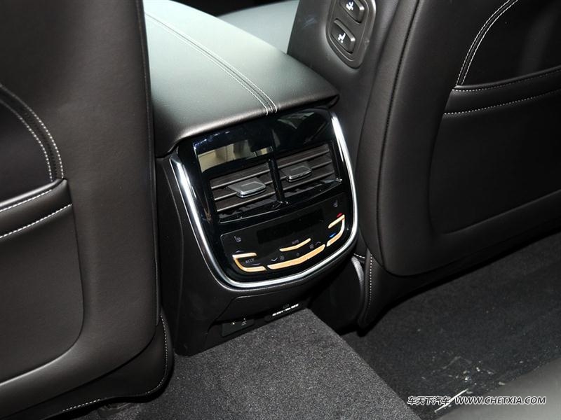  XTS XTS 2014 28T  