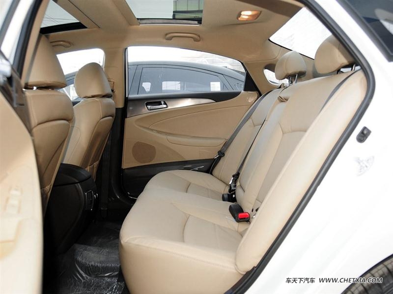 �ִ�(����) ������(����) ������(����) 2014�� 2.0L Hybrid ��������