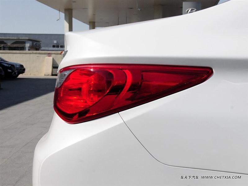 �ִ�(����) ������(����) ������(����) 2014�� 2.0L Hybrid �������װ