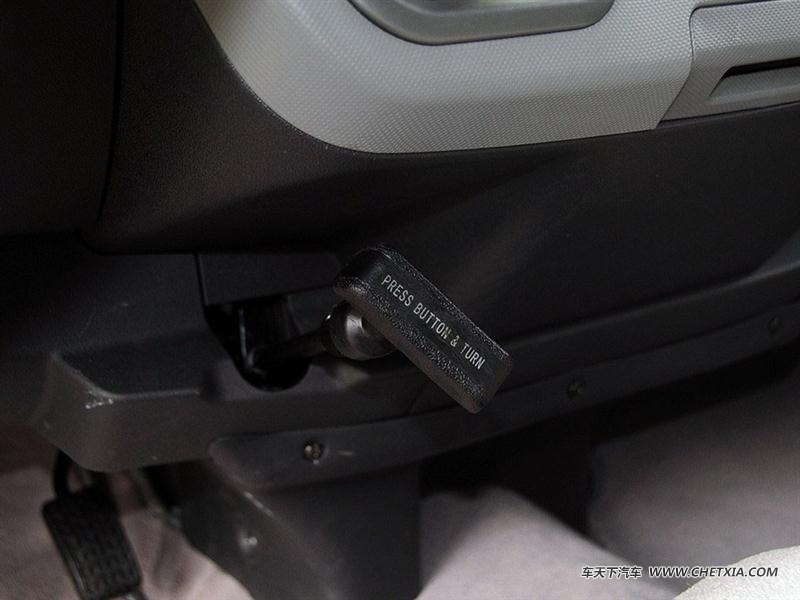  羰G7 羰G7 2014 2.8T˸߶˰߶4JB1T 