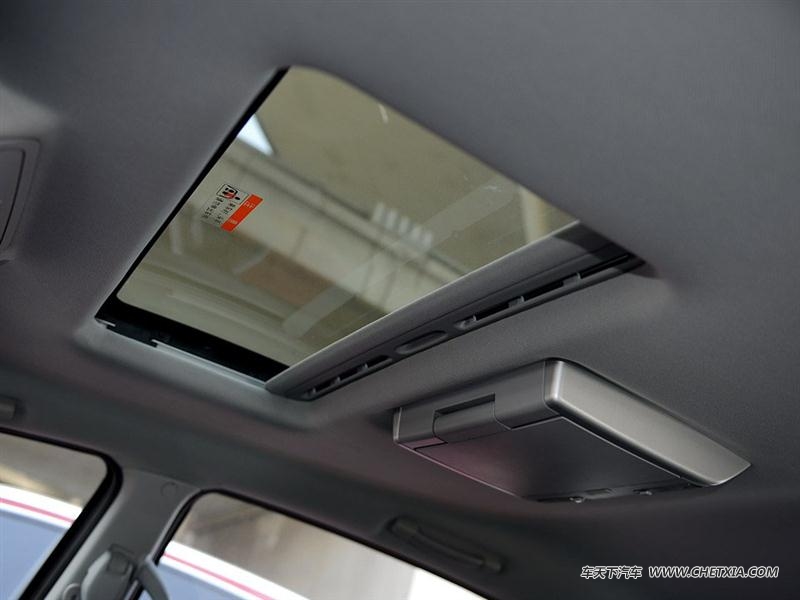 东风裕隆 大7 SUV 大7 SUV 2014款 2.2T 四驱旗舰型 中控方向盘
