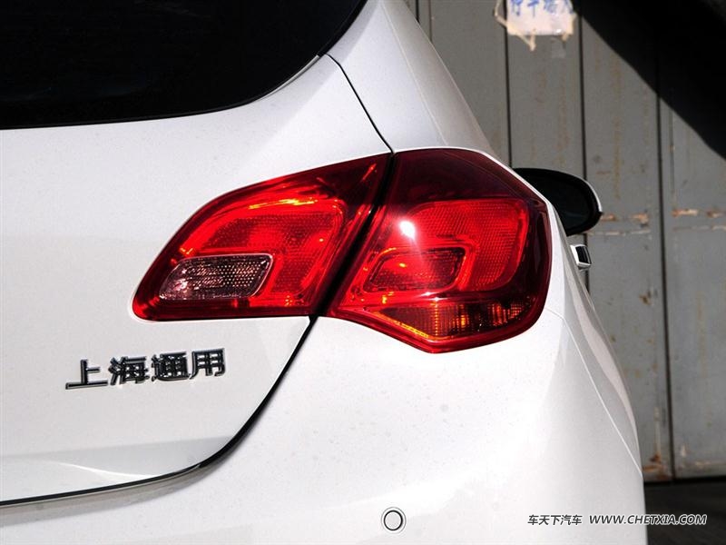 ͨñ Ӣ Ӣ 2014 XT 1.6L Զʱа װ