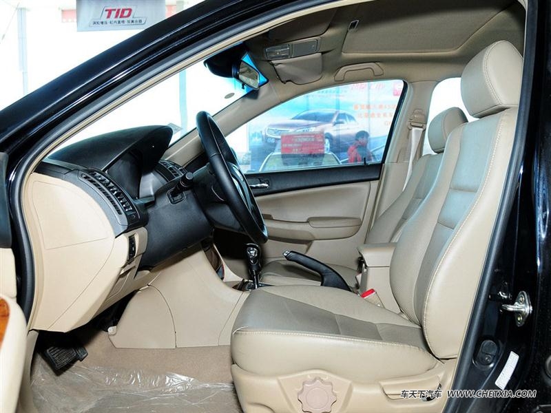 ǵ ǵF6 ǵF6 2011 ƽ 2.0L CVT 