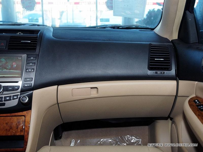 ǵ ǵF6 ǵF6 2011 ƽ 2.0L CVT пط