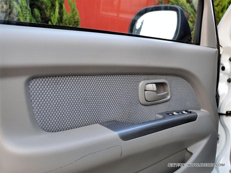 �������� ��ţ�� ��ţ�� 2011�� 1.3L��Ӣ�� ��������