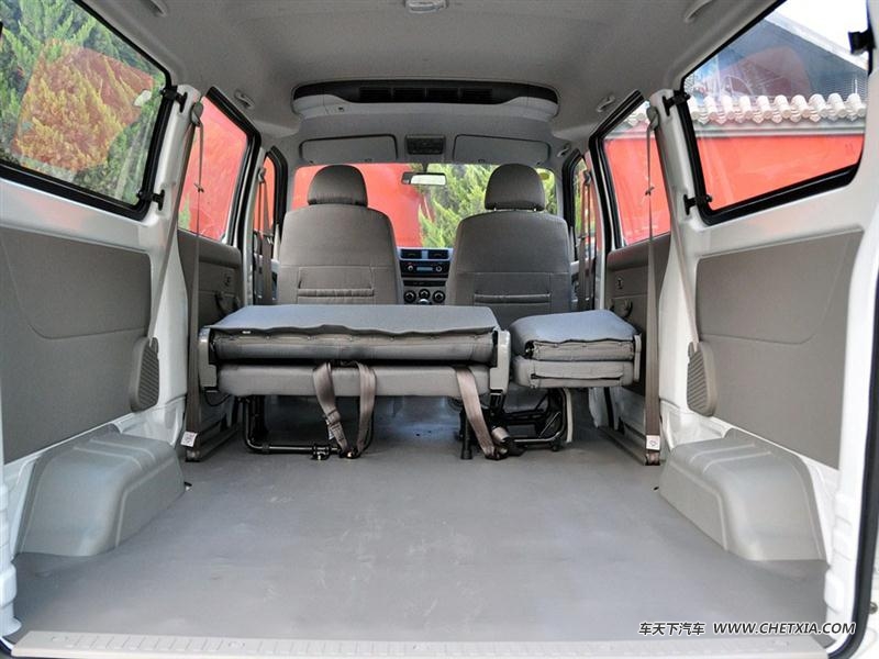 �������� ��ţ�� ��ţ�� 2011�� 1.3L��Ӣ�� ��������