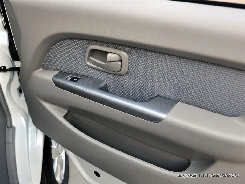 �������� ��ţ�� ��ţ�� 2011�� 1.3L��Ӣ�� ��������