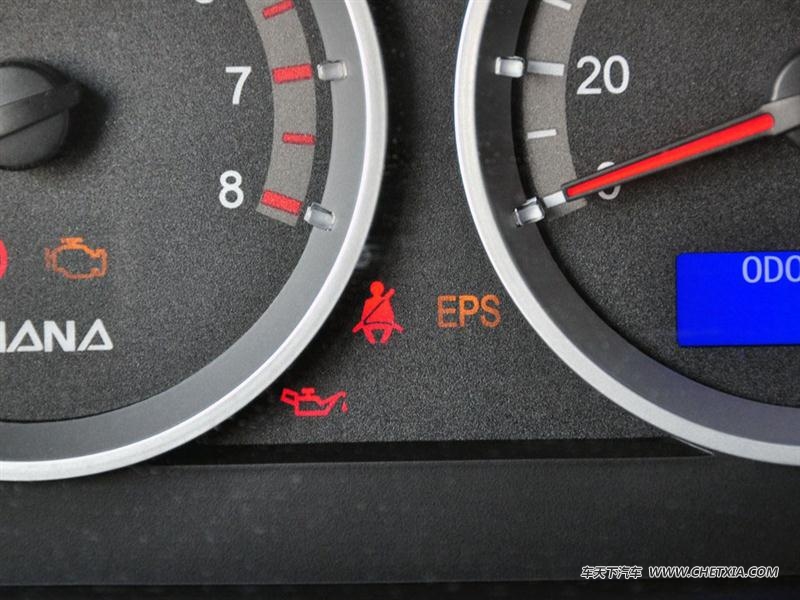 �������� ��ţ�� ��ţ�� 2011�� 1.3L��Ӣ�� �пط�����