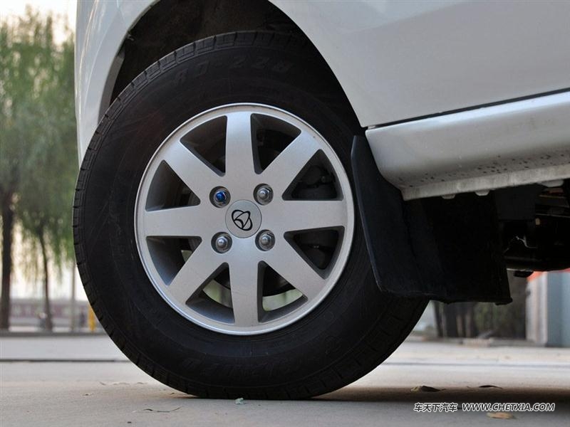 �������� ��ţ�� ��ţ�� 2011�� 1.3L��Ӣ�� �������װ