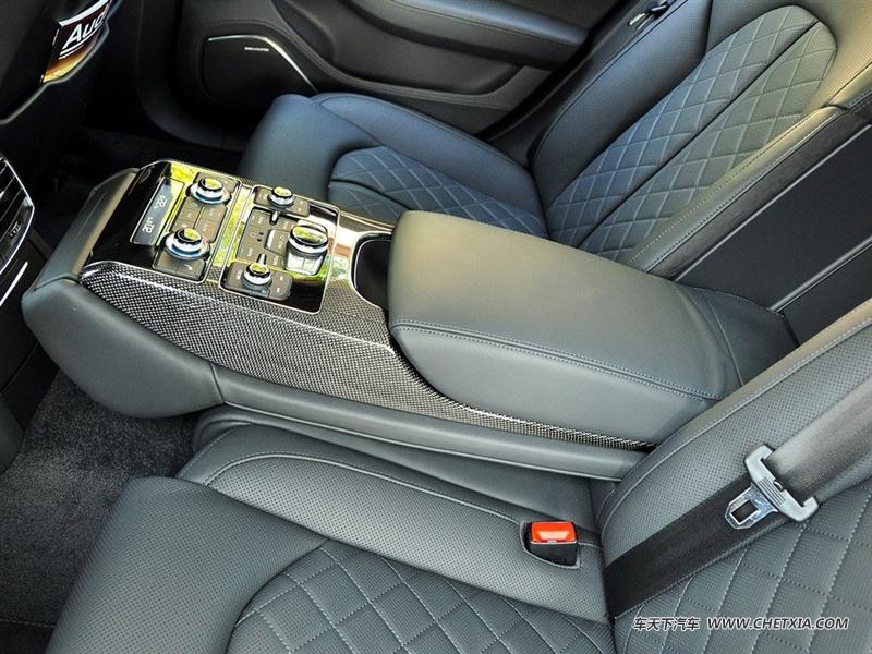 µ() µS8 µS8 2013 S8 4.0TFSI quattro 