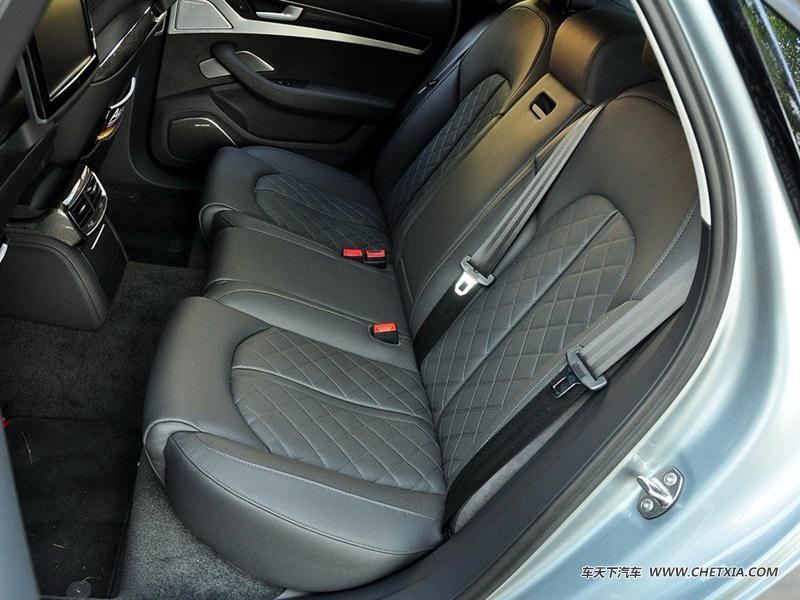 µ() µS8 µS8 2013 S8 4.0TFSI quattro 