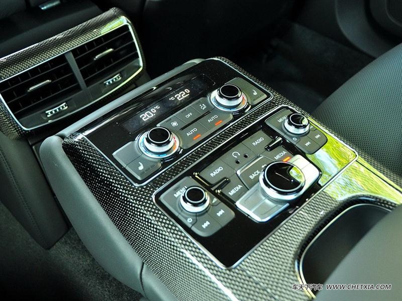 µ() µS8 µS8 2013 S8 4.0TFSI quattro 