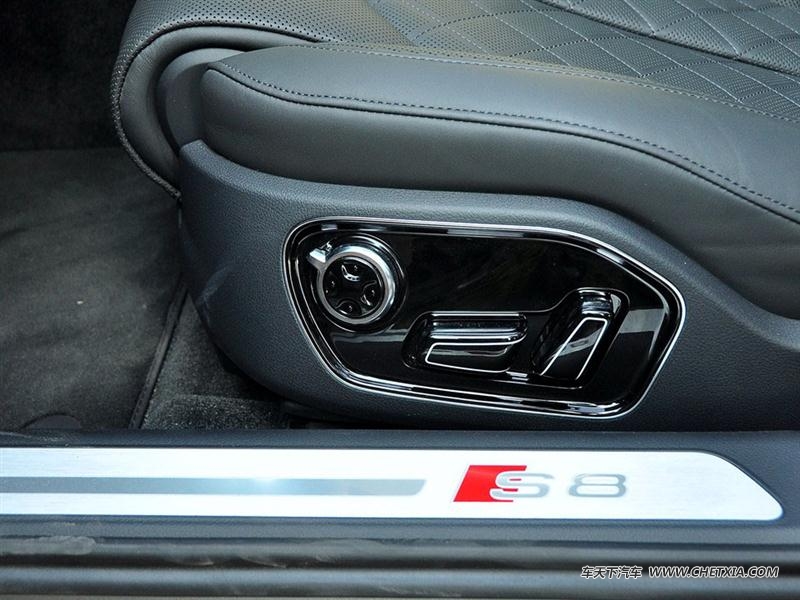 µ() µS8 µS8 2013 S8 4.0TFSI quattro 
