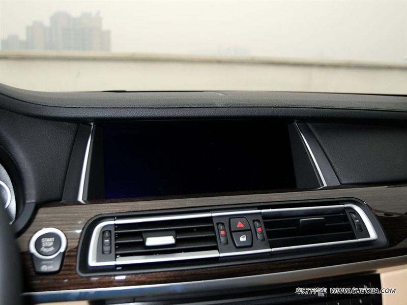 () 7ϵ 7ϵ 2013 740Li  пط
