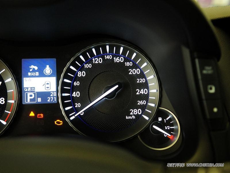  è è 2011 1.0L ֶ׼ пط