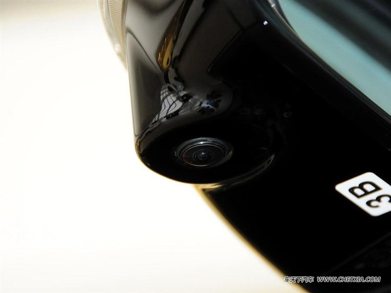 英菲尼迪(进口) 英菲尼迪QX80 英菲尼迪QX80 2013款 5.6L 4WD 其他与改装