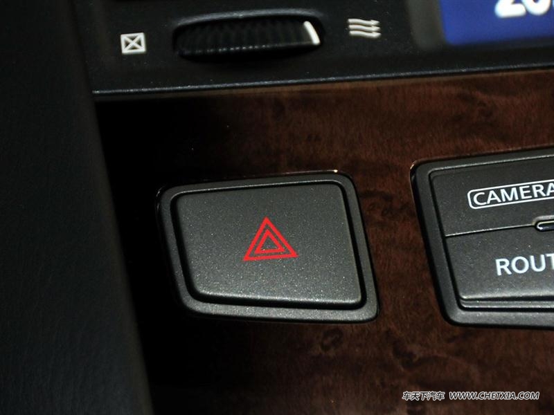 Ӣ() ӢQX80 ӢQX80 2013 5.6L 4WD пط