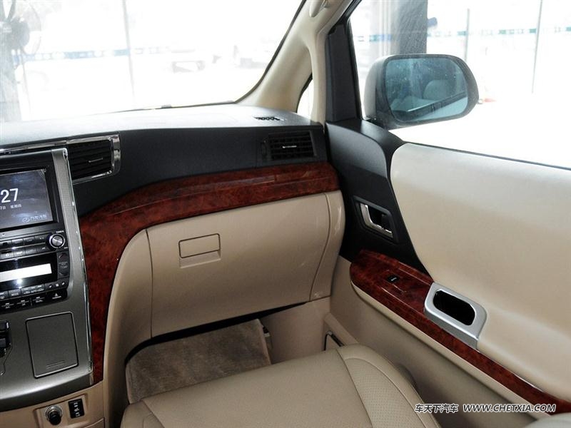 �������� ���� ���� 2014�� 2.4L ��׼�� �пط�����