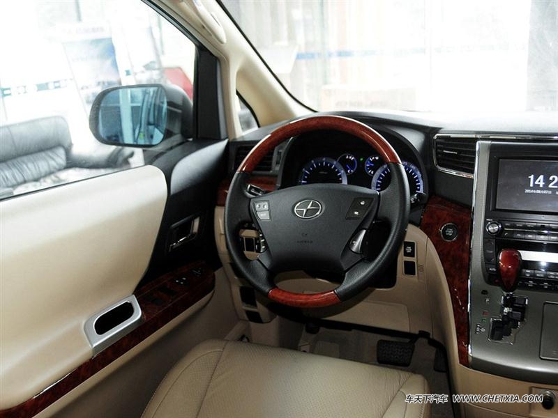 �������� ���� ���� 2014�� 2.4L ��׼�� �пط�����