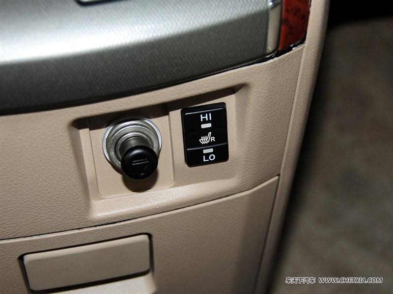 �������� ���� ���� 2014�� 2.4L ��׼�� �пط�����