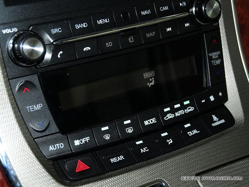 �������� ���� ���� 2014�� 2.4L ��׼�� �пط�����