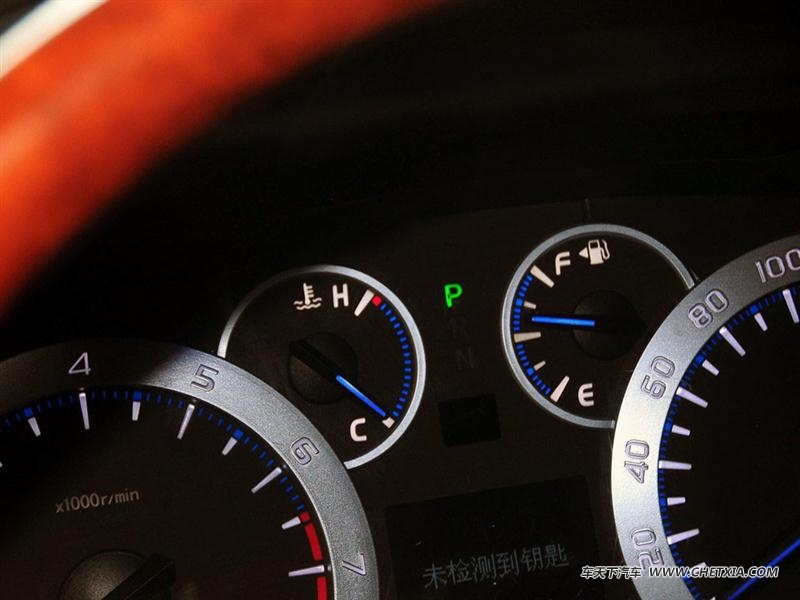 �������� ���� ���� 2014�� 2.4L ��׼�� �пط�����