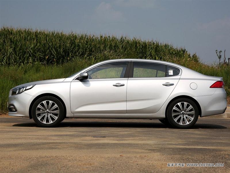 ô K4 K4 2014 1.8L ԶLUX 