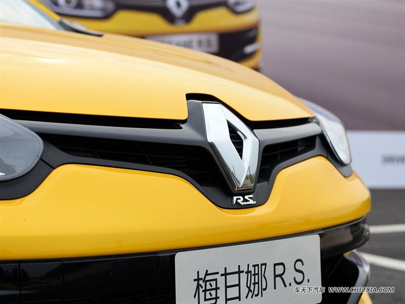 ŵ ÷ ÷ 2014 R.S. 2.0T  װ