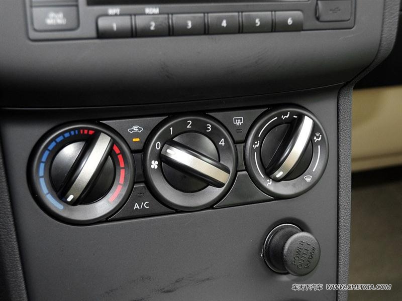ղ п п 2015 2.0XL  CVT 2WD пط